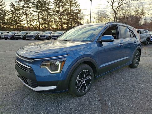 New 2026 Kia Niro EX image 4