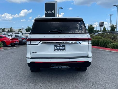 Used 2023 Lincoln Navigator L Reserve AWD/4WD image 6