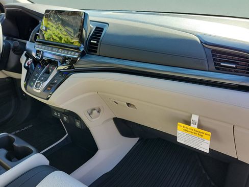 New 2026 Honda Odyssey Elite image 22