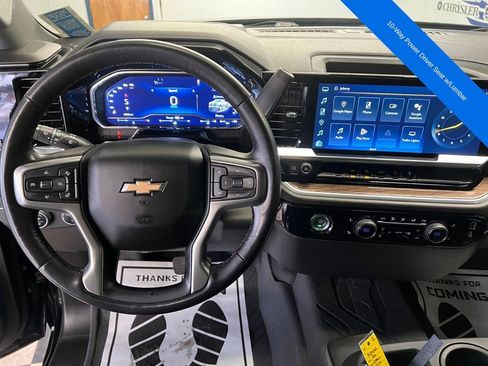 Used 2022 Chevrolet Silverado 1500 LT image 19