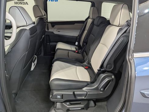 New 2026 Honda Odyssey Elite image 25
