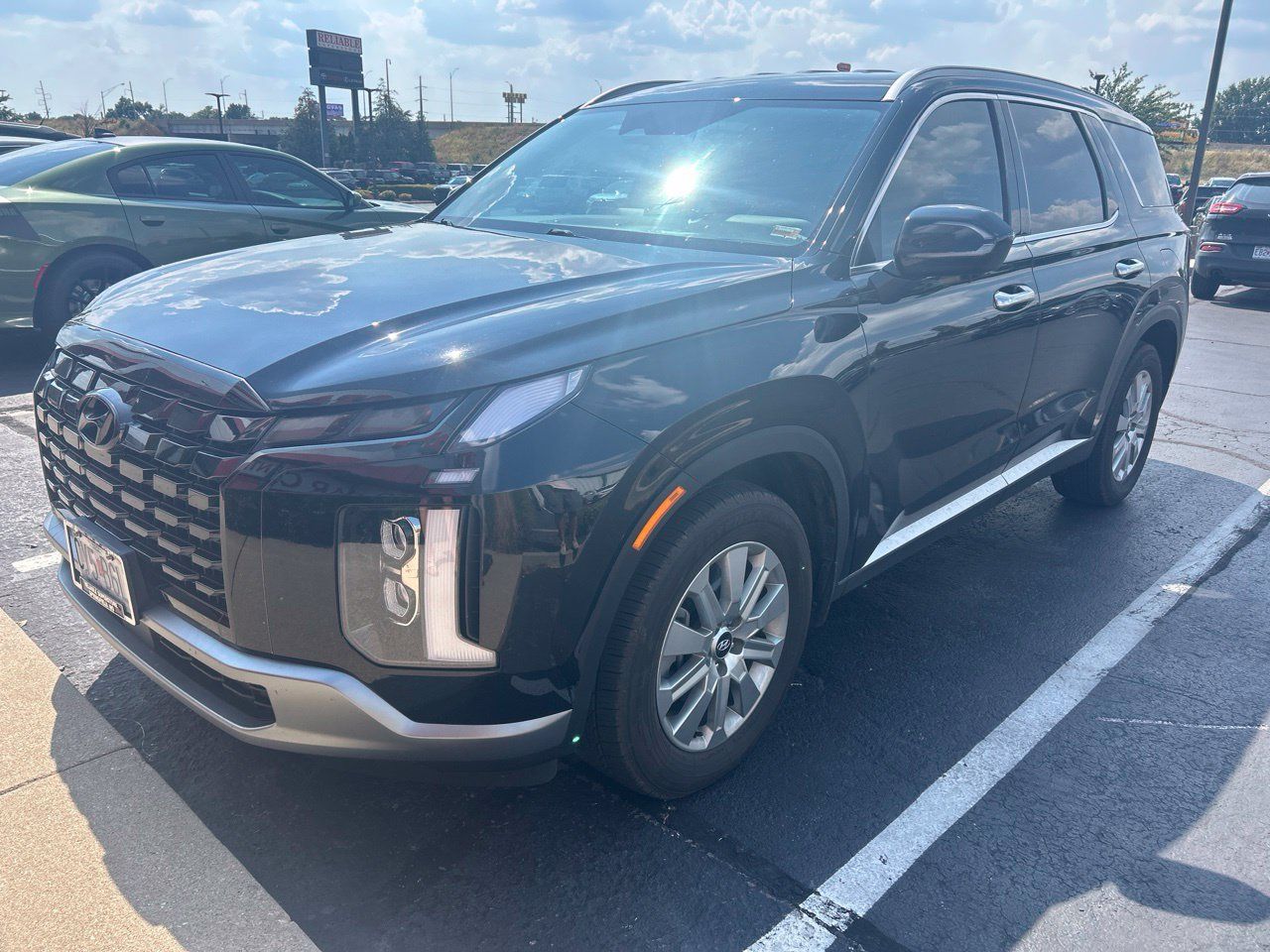 Used 2023 Hyundai Palisade SEL AWD/4WD image 1