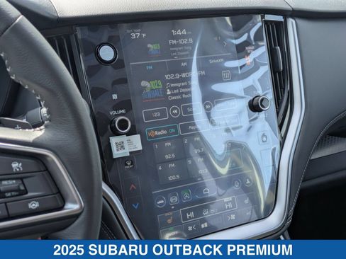 Certified 2025 Subaru Outback Premium AWD/4WD image 23