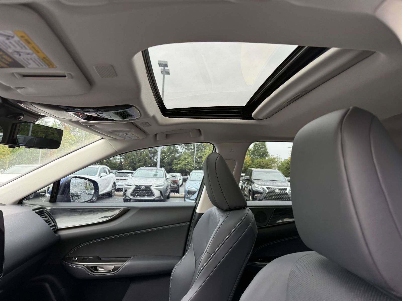 Used 2025 Lexus NX 350h AWD w/ Accessory Package (Z2) image 20
