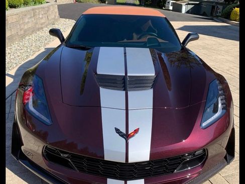 Used 2018 Chevrolet Corvette Z06 w/ Z07 Performance Package RWD image 1