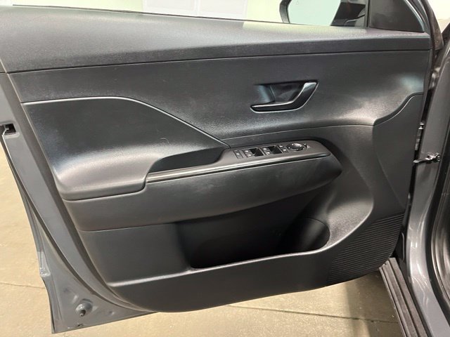 Used 2024 Hyundai Kona SEL AWD/4WD image 20