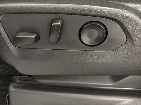 Used 2023 Chevrolet Silverado 1500 LT Trail Boss image 28