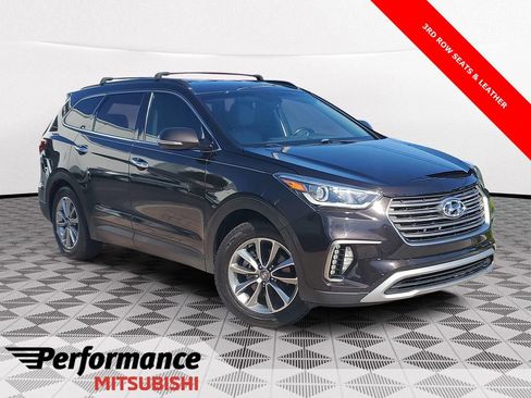 Used 2017 Hyundai Santa Fe Limited image 1