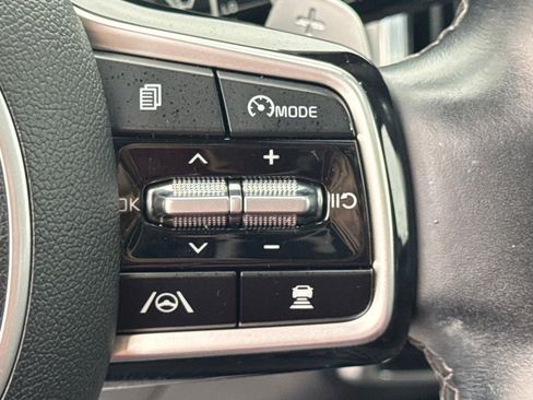 Used 2022 Kia Sorento SX Prestige AWD/4WD image 37