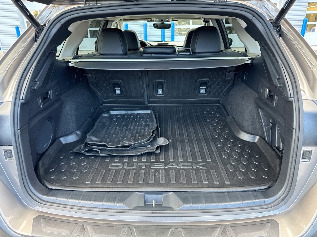 Certified 2023 Subaru Outback Limited AWD/4WD image 26