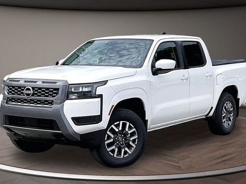 New 2026 Nissan Frontier SV AWD/4WD image 1