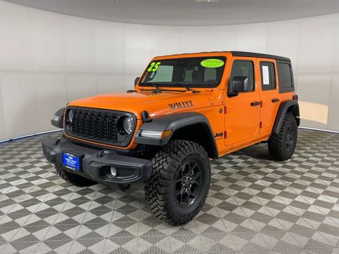 Used 2025 Jeep Wrangler Willys image 1