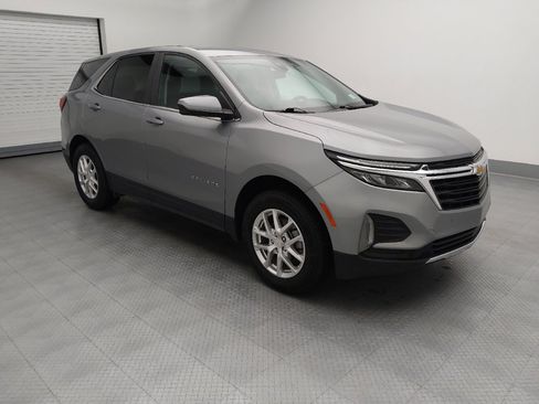 Used 2023 Chevrolet Equinox LT w/ Driver Convenience Package AWD/4WD image 11
