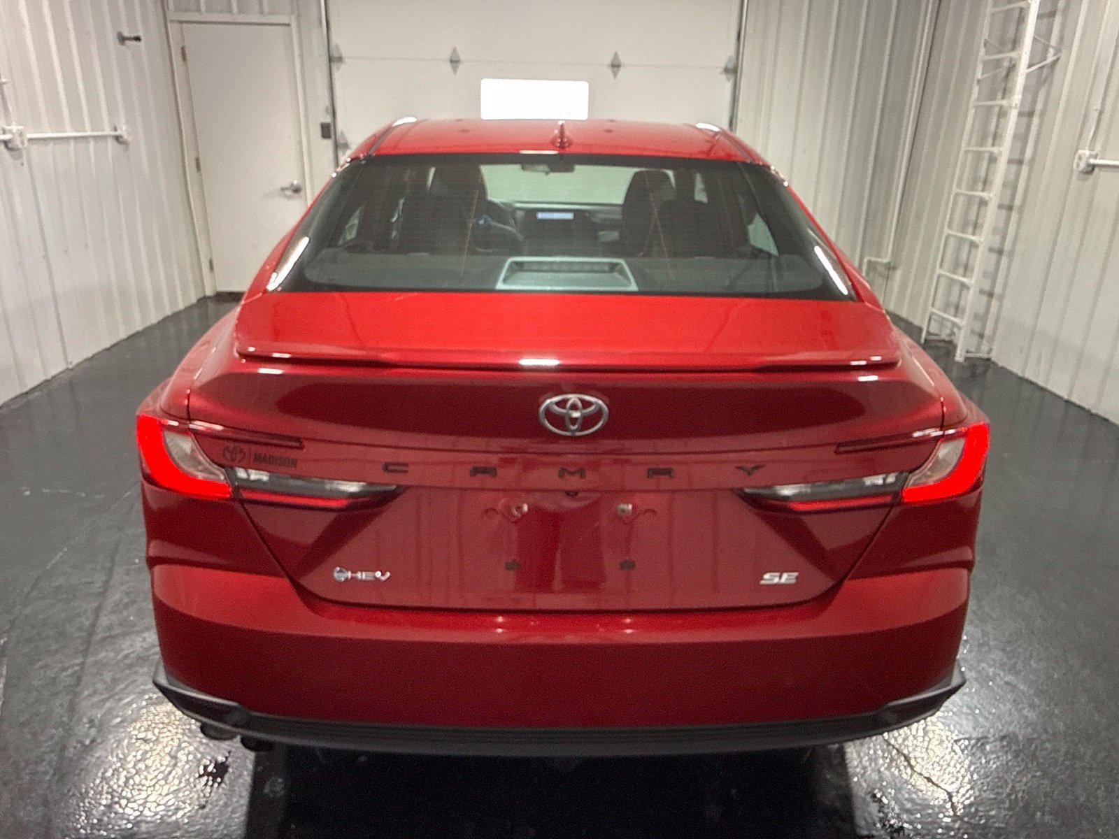 Used 2025 Toyota Camry SE FWD image 41