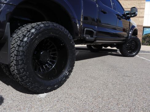 Used 2025 Ford F450 Platinum image 11