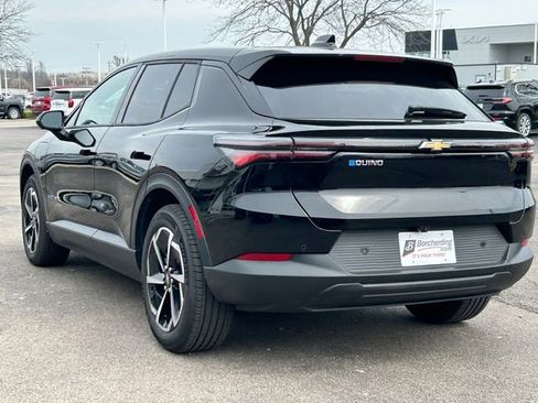 Used 2025 Chevrolet Equinox EV LT w/ Comfort Package image 6