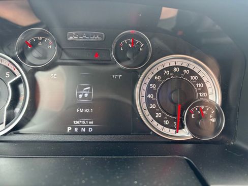 Used 2017 RAM 1500 Laramie w/ Convenience Group AWD/4WD image 14