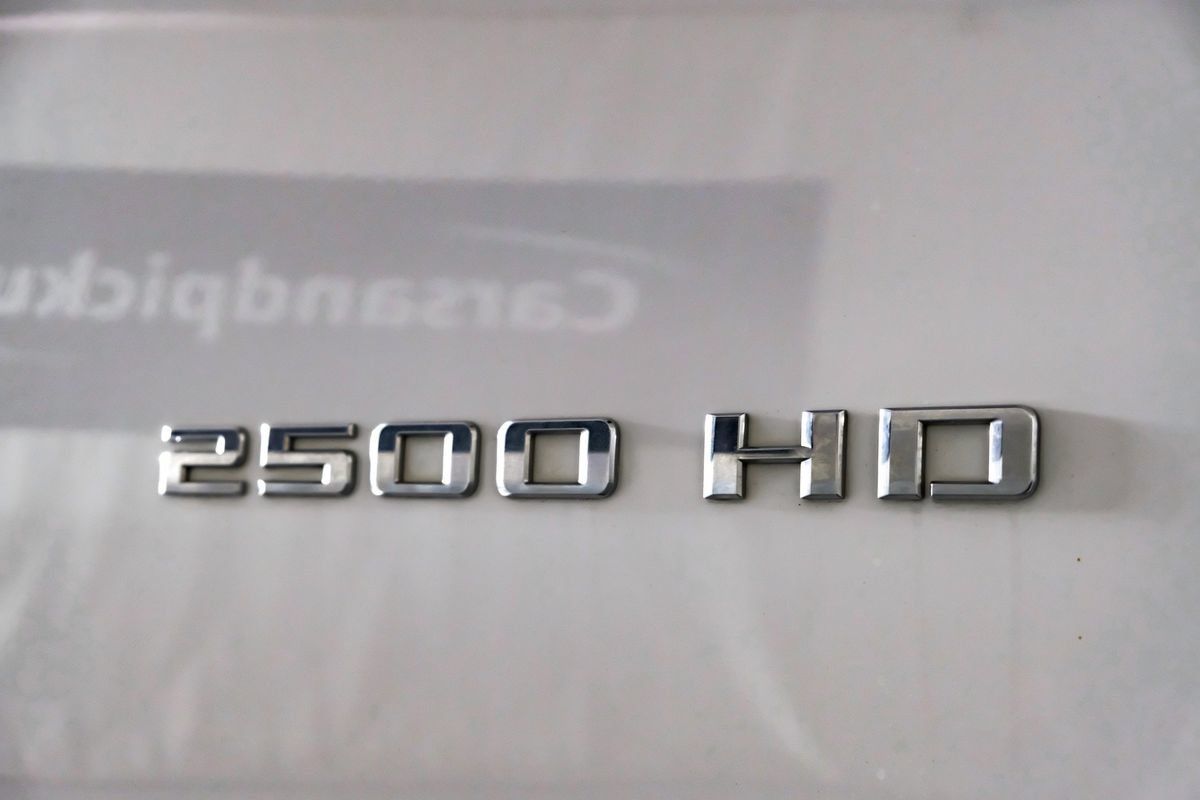 Used 2021 Chevrolet Silverado 2500 LT w/ Fleet Comfort Package AWD/4WD image 44