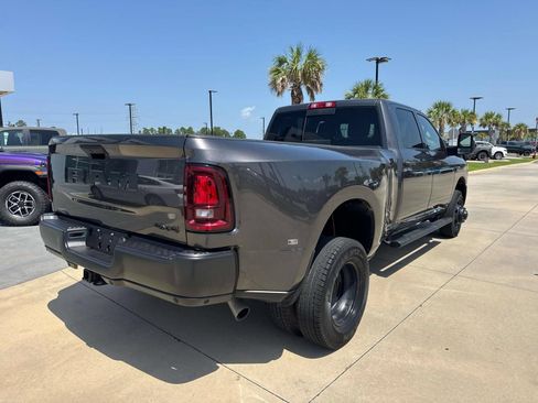 Used 2026 RAM 3500 Tradesman AWD/4WD image 7