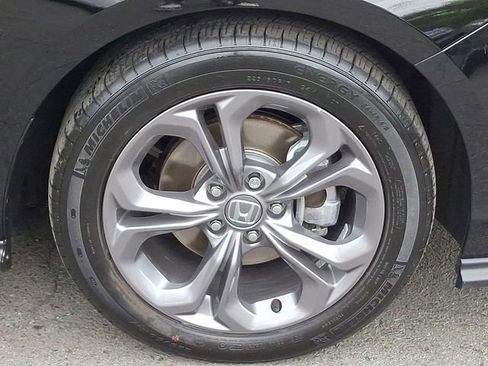 Certified 2024 Honda Accord EX image 8