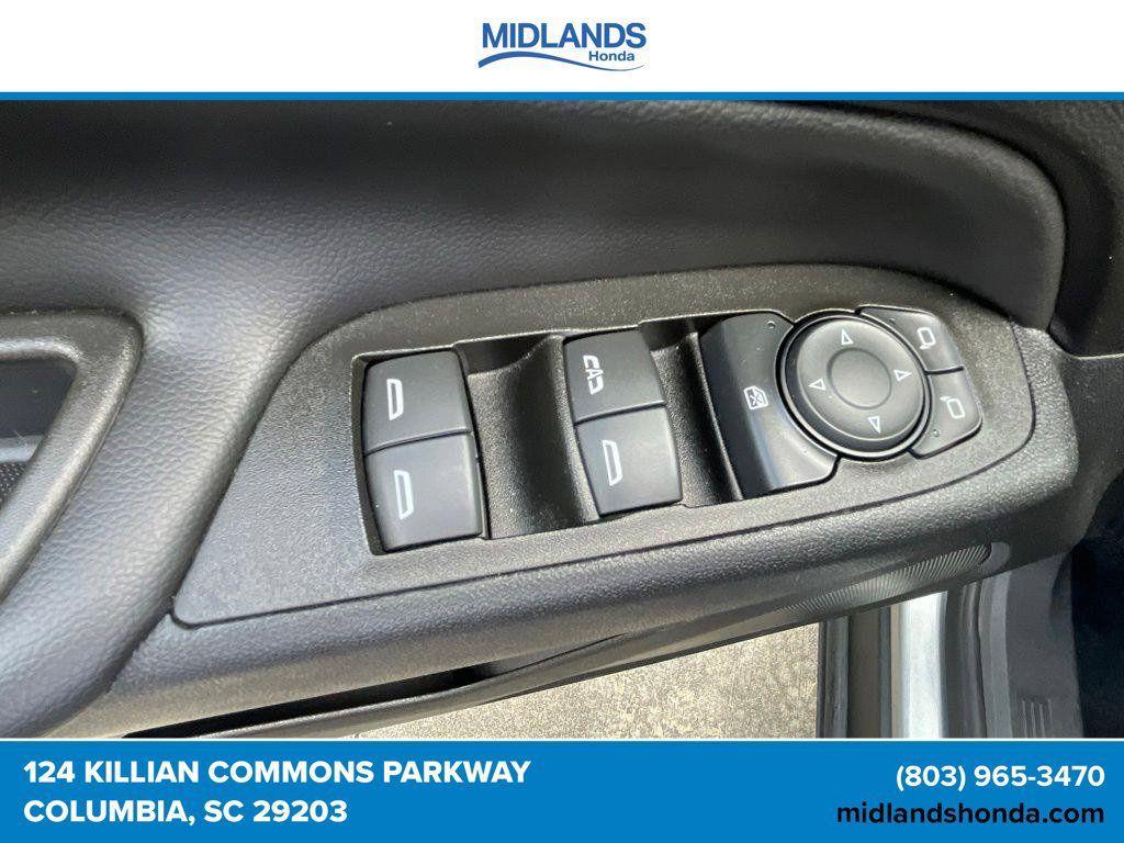 Used 2023 Chevrolet Equinox LT FWD image 10