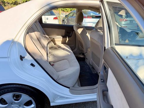 Used 2006 Kia Spectra EX image 13