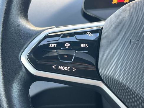 Certified 2023 Volkswagen ID.4 Pro S image 9