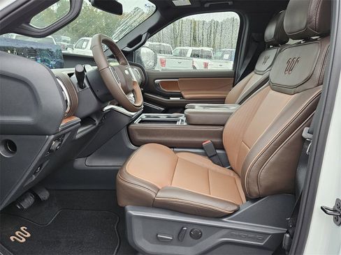 New 2025 Ford Expedition King Ranch image 5