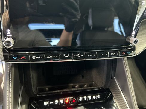 New 2026 Jeep Grand Wagoneer Summit w/ Rear Seat Video Group I AWD/4WD image 26