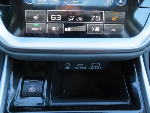 Used 2023 Subaru Outback Onyx Edition image 11