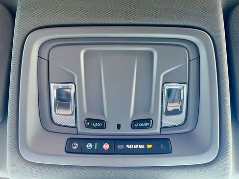 New 2026 GMC Sierra 1500 SLE image 23