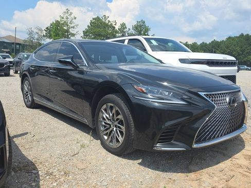 Used 2018 Lexus LS 500 w/ Interior Upgrade Package RWD image 3
