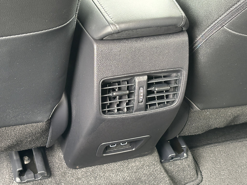 Certified 2026 Toyota Corolla Cross XLE w/ Convenience Package FWD image 17