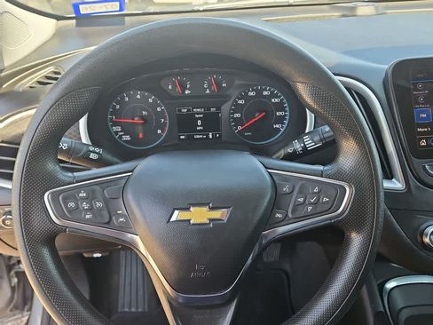 Used 2024 Chevrolet Malibu LT FWD image 19