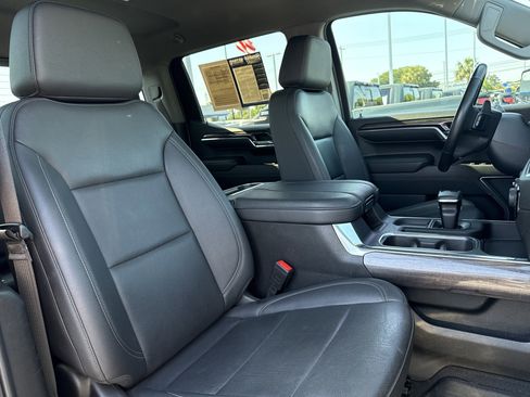 Used 2024 Chevrolet Silverado 1500 LTZ AWD/4WD image 32