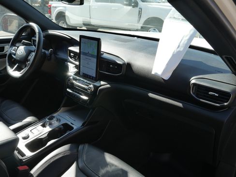 Certified 2023 Ford Explorer ST w/ Equipment Group 401A image 29