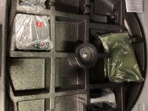 Used 2023 Jeep Renegade Latitude image 30