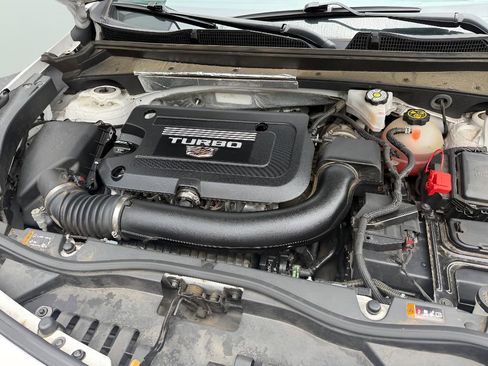 Used 2020 Cadillac XT4 Sport FWD image 10