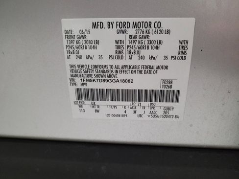 Used 2016 Ford Explorer XLT w/ Equipment Group 201A FWD image 33
