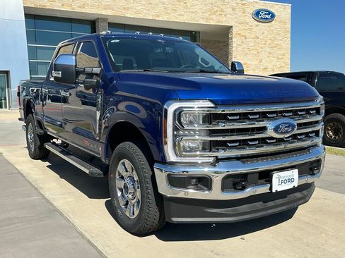 New 2026 Ford F250 Lariat w/ Lariat Premium Package image 43