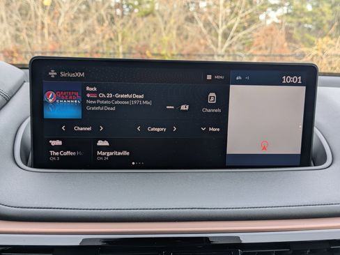 Used 2024 Acura MDX FWD w/ Technology Package image 12