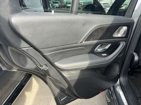 Used 2024 Mercedes-Benz GLE 53 AMG 4MATIC image 31