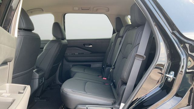 New 2026 Nissan Pathfinder SL FWD image 19