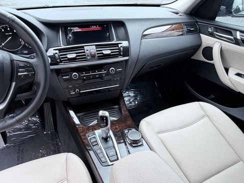 Used 2015 BMW X3 xDrive28i image 11