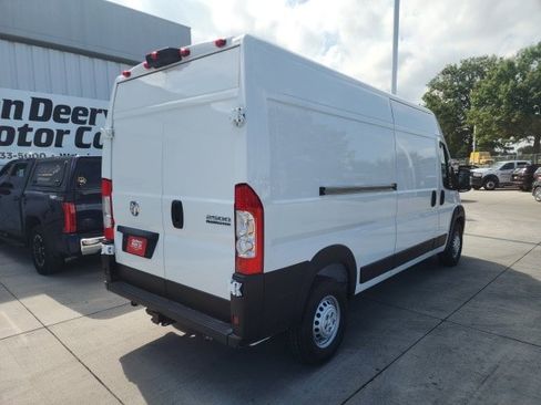 New 2026 RAM ProMaster 2500 w/ Convenience Group image 3