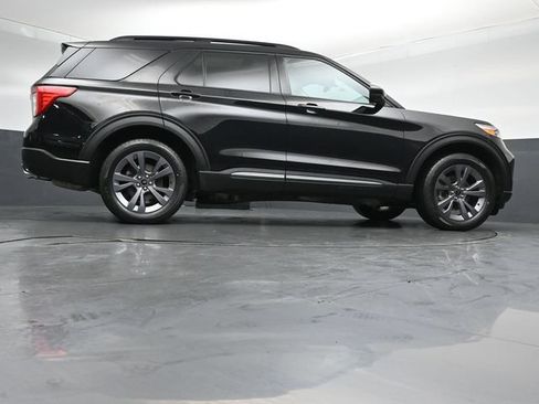 Certified 2024 Ford Explorer XLT w/ Equipment Group 202A AWD/4WD image 46
