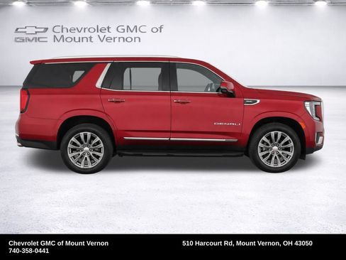 Used 2024 GMC Yukon Denali AWD/4WD image 9