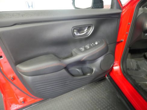Used 2024 Honda HR-V Sport image 14