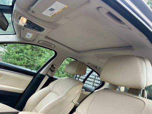 Used 2016 BMW 528i Sedan image 23