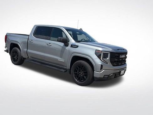 Used 2024 GMC Sierra 1500 Elevation w/ X31 Off-Road Package AWD/4WD image 7